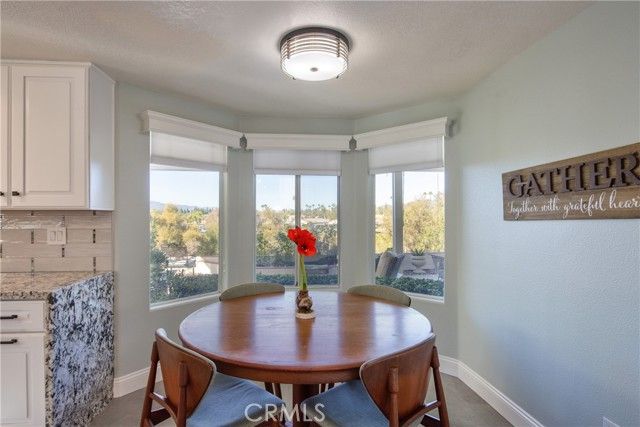 40581 Via Amapola, Murrieta, CA 92562