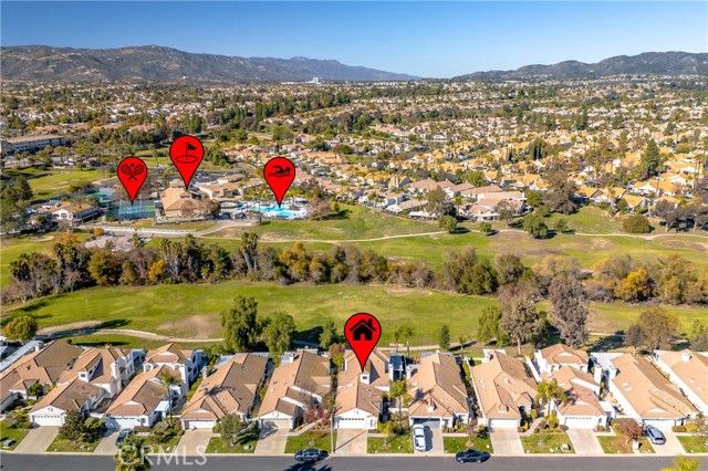 40581 Via Amapola, Murrieta, CA 92562
