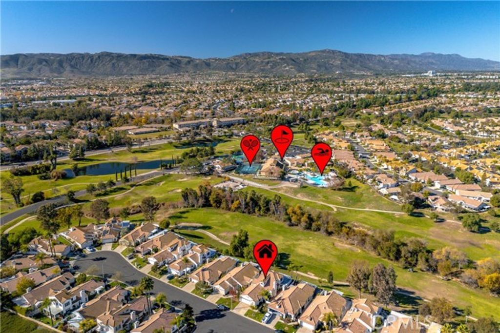 40581 Via Amapola, Murrieta, CA 92562