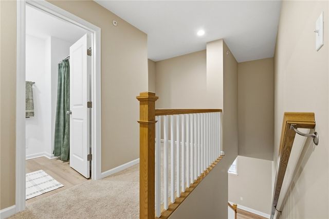 3023 Howell Dr, Bridgeville, PA 15017