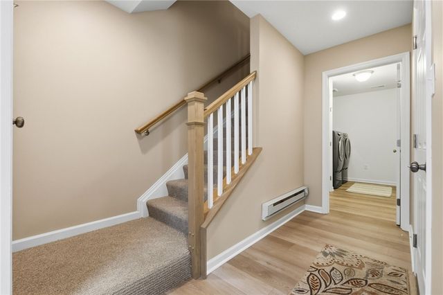 3023 Howell Dr, Bridgeville, PA 15017