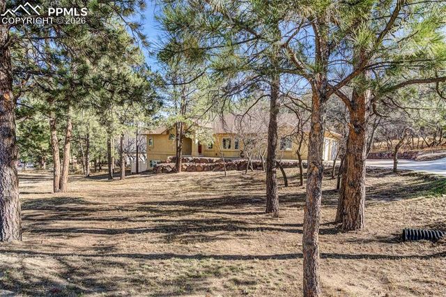 7405 Winding Oaks Drive, Colorado Springs, CO 80919