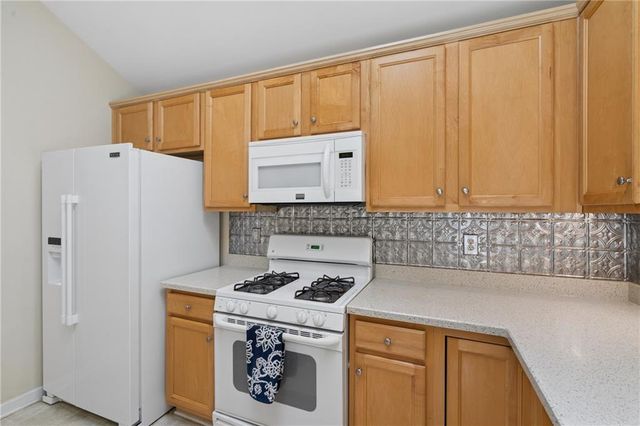 162 Cottage Club Drive, Locust Grove, GA 30248
