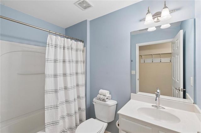 162 Cottage Club Drive, Locust Grove, GA 30248