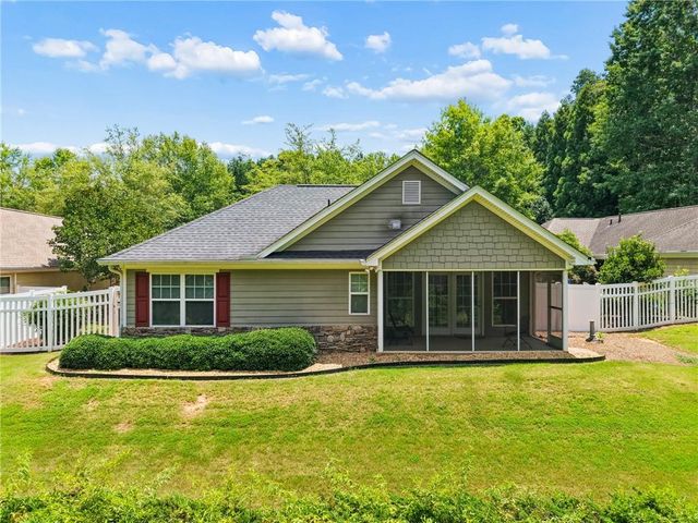 162 Cottage Club Drive, Locust Grove, GA 30248