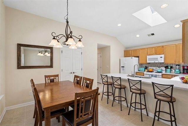 162 Cottage Club Drive, Locust Grove, GA 30248