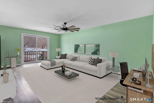 56 Carriage Path South 56, Milford, CT 06460