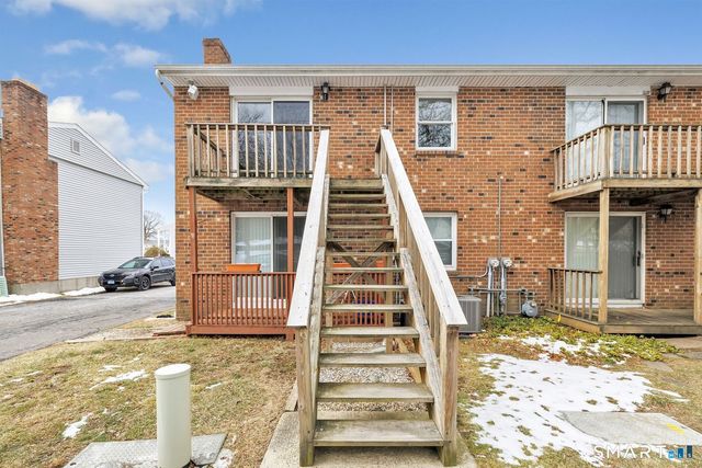 56 Carriage Path South 56, Milford, CT 06460