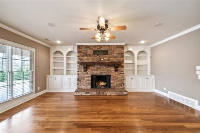 25 BRANSTON CV, Eads, TN 38028