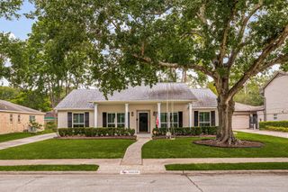 10626 Holly Springs Drive, Houston, TX 77042
