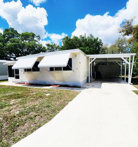 9 Margarita Lane, Port St. Lucie, Port St Lucie, FL 34952