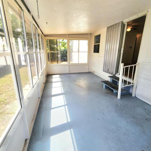 9 Margarita Lane, Port St. Lucie, Port St Lucie, FL 34952