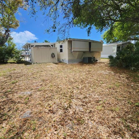 9 Margarita Lane, Port St. Lucie, Port St Lucie, FL 34952