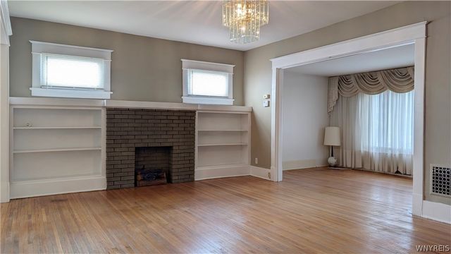 88 Commonwealth Avenue, Buffalo, NY 14216