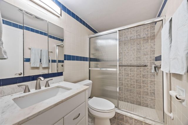 200 Horizons W 106, Boynton Beach, FL 33435