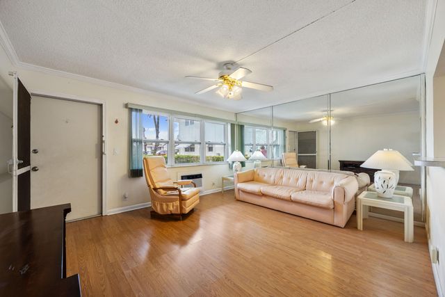 200 Horizons W 106, Boynton Beach, FL 33435