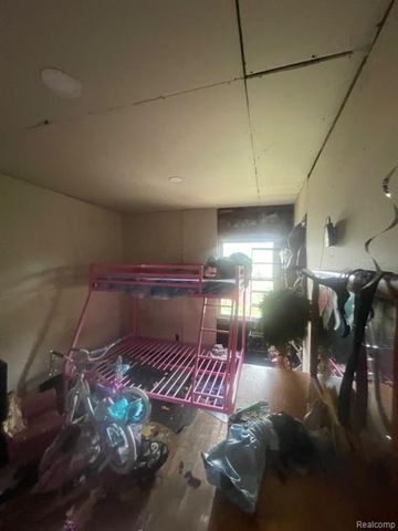 19792 Westphalia Street, Detroit, MI 48205