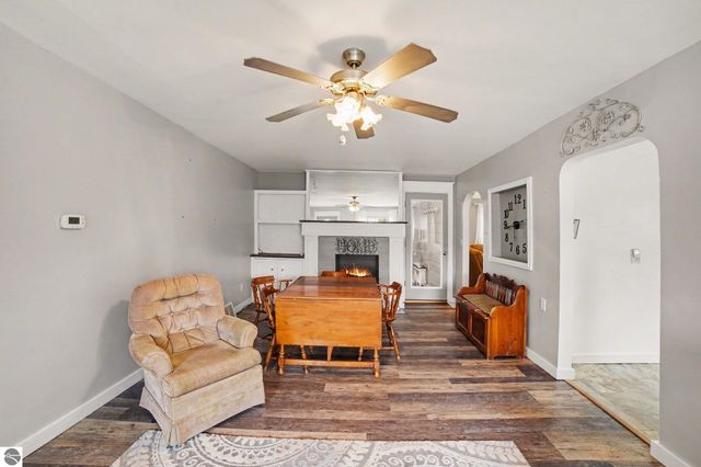 720 Wright Avenue, Alma, MI 48801