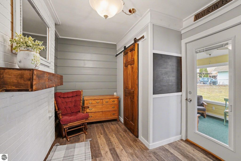 Image 20 of property listing at 720 Wright Avenue, Alma, MI 48801