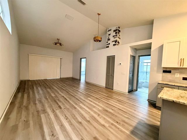 2416 HOUNDS TRAIL, Palm Harbor, FL 34683