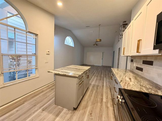 2416 HOUNDS TRAIL, Palm Harbor, FL 34683