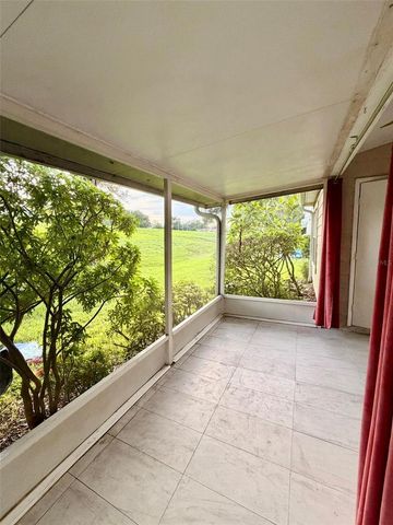2416 HOUNDS TRAIL, Palm Harbor, FL 34683
