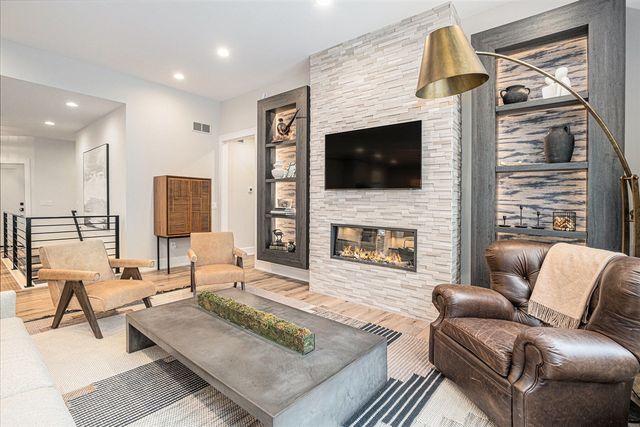 2897 Duneside Trail, Muskegon, MI 49441