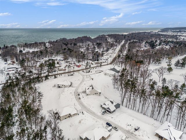 2897 Duneside Trail, Muskegon, MI 49441