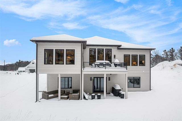 2897 Duneside Trail, Muskegon, MI 49441