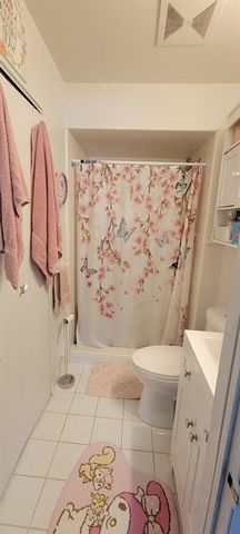 10953 Westview Lane, Mequon, WI 53092