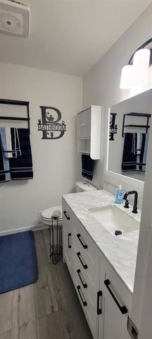 10953 Westview Lane, Mequon, WI 53092