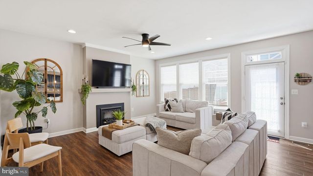 425 ALDER DR, Stafford, VA 22554