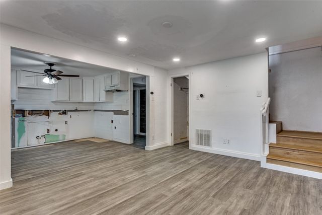 2625 Frazier Avenue, Fort Worth, TX 76110