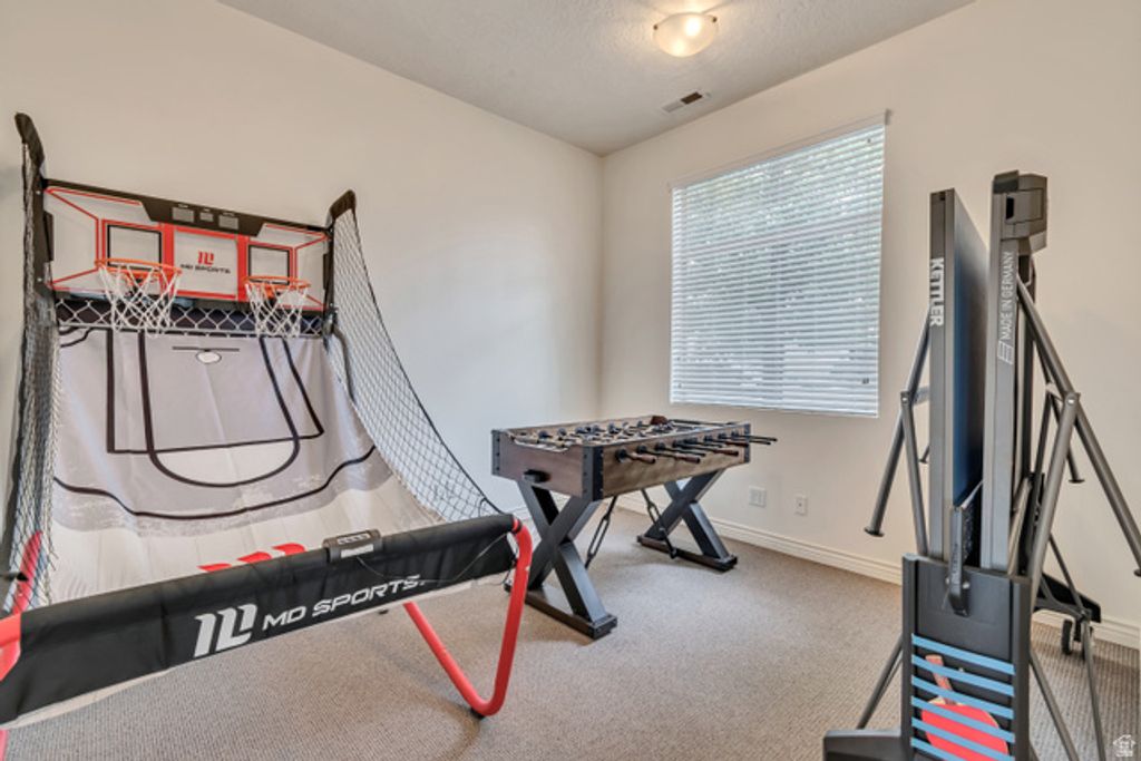 Image 27 of property listing at 170 ALBION VILLAGE WAY #201, Sandy, UT 84070