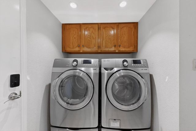 5715 Klondike Street NE, Albuquerque, NM 87111