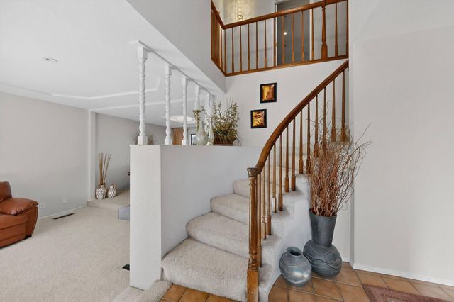5715 Klondike Street NE, Albuquerque, NM 87111