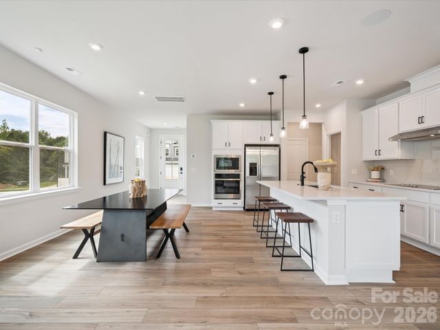 715 Bowery Place, Cramerton, NC 28032