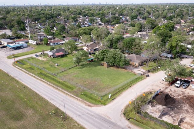 0 W Hardy Road, Houston, TX 77076