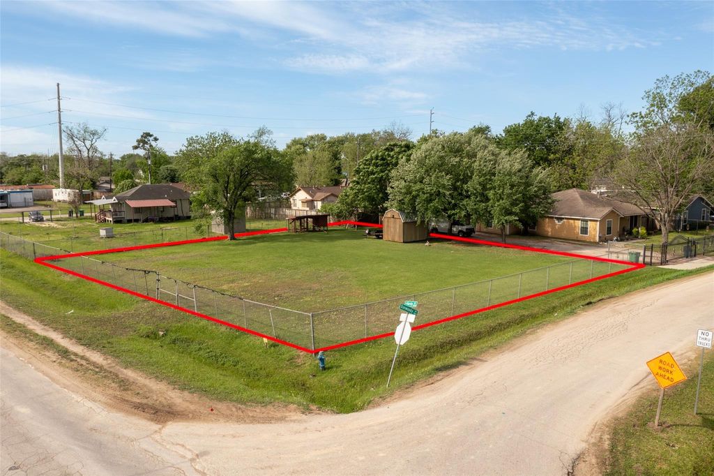 0 W Hardy Road, Houston, TX 77076