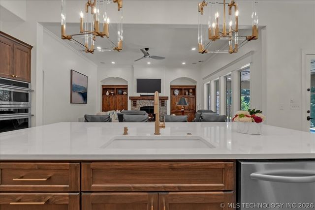 10624 S Nandina Court, Jenks, OK 74037