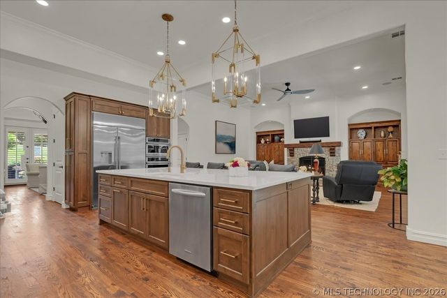 10624 S Nandina Court, Jenks, OK 74037