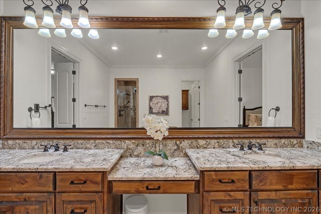 10624 S Nandina Court, Jenks, OK 74037
