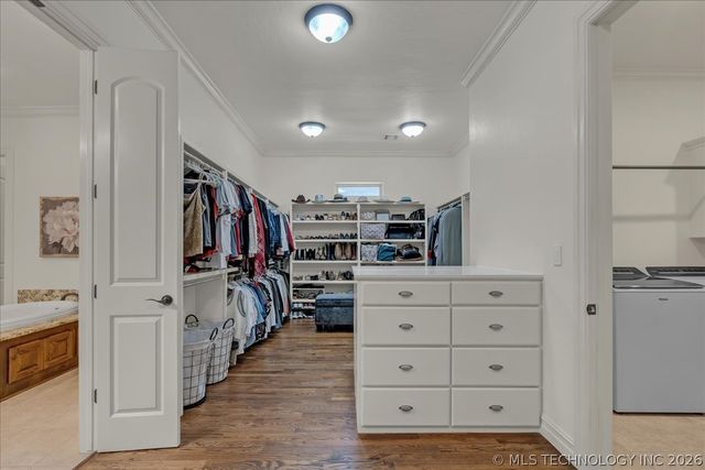 10624 S Nandina Court, Jenks, OK 74037