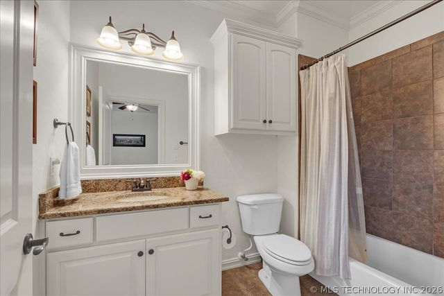10624 S Nandina Court, Jenks, OK 74037