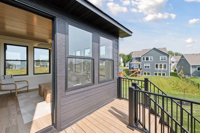 4612 Meadowview Lane, Minnetrista, MN 55331