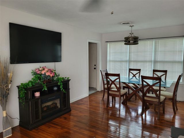 1308 Murray Ave, Rockdale, TX 76567