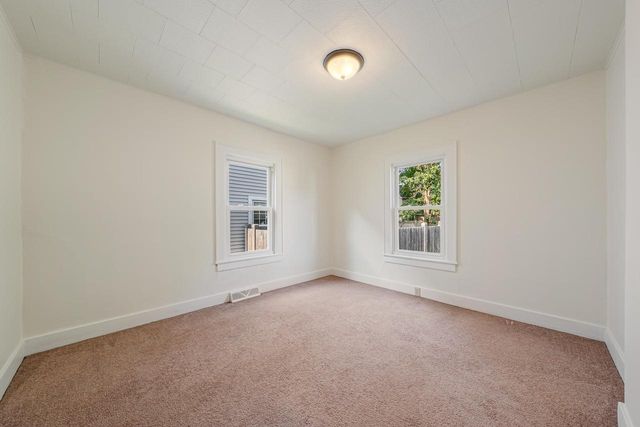 1274 ELMWOOD STREET, Oshkosh, WI 54901