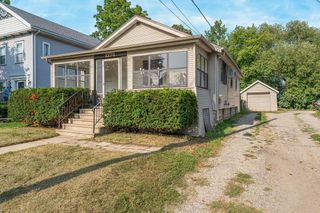1274 ELMWOOD STREET, Oshkosh, WI 54901
