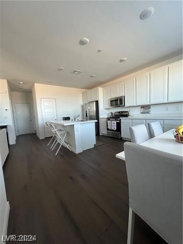 3284 Viola Hills Avenue, Henderson, NV 89044