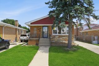 9117 S Saint Louis Avenue, Evergreen Park, IL 60805